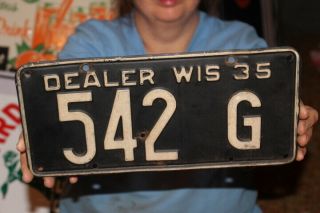 Rare Vintage 1935 Wisconsin Dealer Car Gas Oil Embossed Metal License Plate Sign