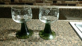 2 Vintage German Roemer Wine Glass Green Beehive Stem Goblet Grape Vine Stemware