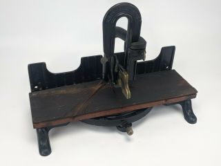 Vintage Stanley No.  150 Miter Saw Box - Cast Iron Woodworking
