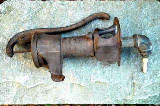 Antique Hand Operated Columbiana Water Well Pump Cast Iron Farm Steam Punk