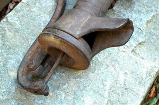Antique Hand Operated Columbiana Water Well Pump Cast Iron Farm Steam Punk 2