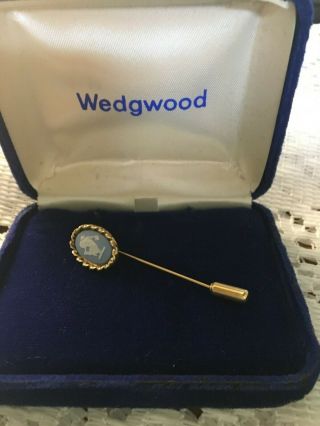 Vintage Wedgewood White On Blue Cameo Gold Filled Stick Pin Box Estate