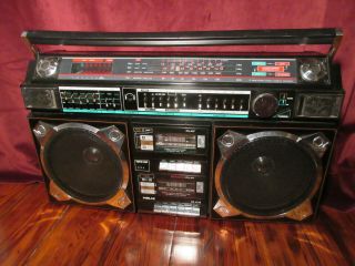 Vintage Helix Hx - 4636 Boombox,  1980s Ghettoblaster