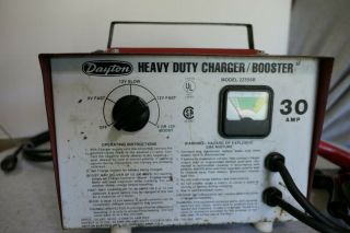 Vintage Dayton 2Z556B 30/2/200 Amp 6/12V Heavy Duty Battery Charger Booster 2