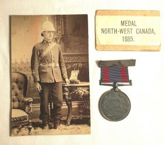 1885 North West Rebellion Medal,  Booklet,  Hat Badge,  Photo 7th Fusiliers London