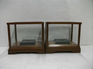 2 Glass Cases (display Cases) Of The Wooden Frame.  Japanese Antique.