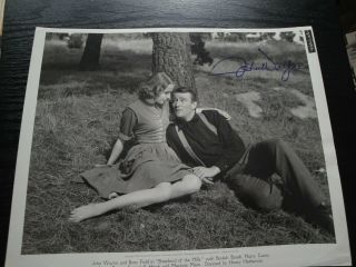 John Wayne Vintage Photo Shepherd Of The Hills With Betty Field Barefoot,  Sign