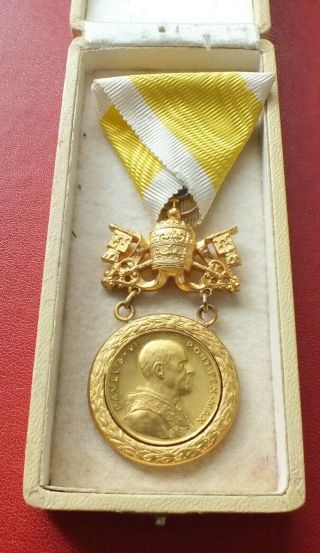 Vatican Pope Paul Vi Benemerenti Medal,  Case Of Issue Badge Order