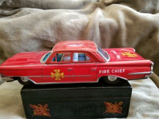 Vintage/antique Japan Tin Litho Friction Fire Chief Car
