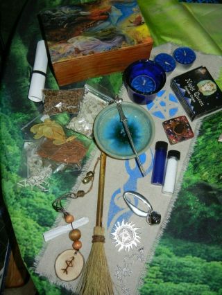 Wicca Altar Wood Box Cloth Wand Cobalt Herbs Bell Incense Besom Amulet