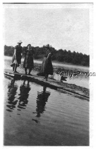 Found B&w Photo G_0261 3 Women On A Dock Reflections In Water
