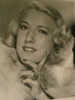 4 Vintage 8 X 10 Movie Promo Photos Of Betty Jane Keane.  Ds3088