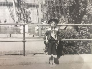 Vtg Snapshot Photo Cute Little Girl Goes To Zoo Dressed As Cowgirl Cowboy Outfit