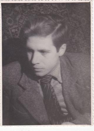 1950 Handsome Young Man In Suit Fashion 2 Gay Interest Russian Soviet Photo