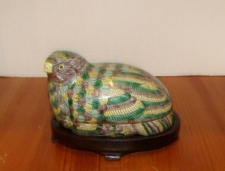 Rare Chinese Art Pottery Nesting Partridge On A Black Lacquered Display Stand