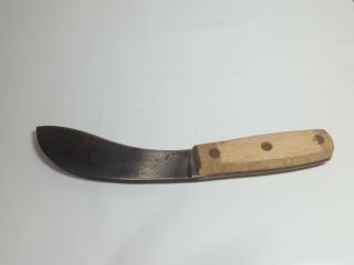 Vintage J Russell & Co Green River Skinning Knife 5 " Curved Blade.  Usa