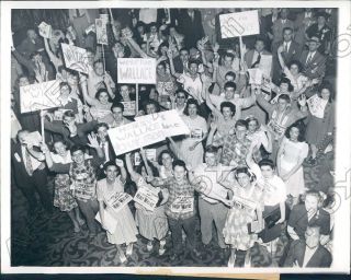 1944 Chicago Illinois Sherman Hotel Group Of Wallace Supporters Press Photo