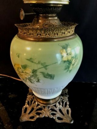 Antique Electrified Flower Pattern GWTW Parlor Oil Lamp 2