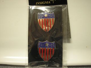 Uniform Insignia - U.  S.  Army Officer Collar Branch Of Service - Adjutant General