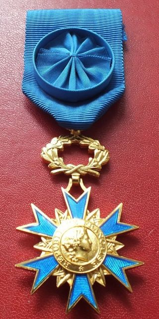 France French Officer Of The National Order Of Merit Medal Badge