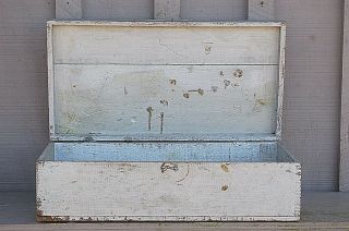 Old Vintage Antique Primitive Wooden Tool Box w Finger Jointed Corners 3