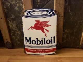 Old Vintage Mobiloil Porcelain Sign Gas Service Station Pump Plate Motor Oil Can