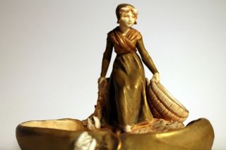 Rare Royal Dux - Woman Gathering Water W/ Basket - Pink Triangle 1900 - 1918