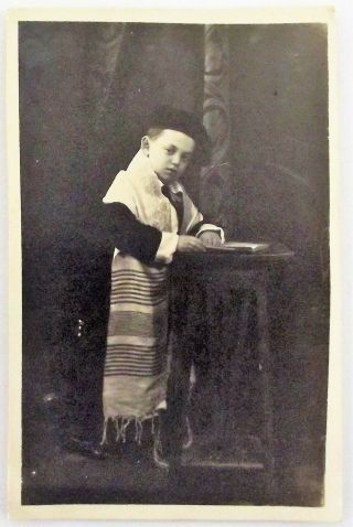 Judaica Lithuania Jewish Boy With Talith In Vilnius Real Old Photo Rare Postcard