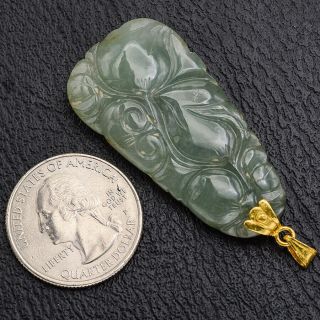 Vintage 24K Yellow Gold Green Jade Carved Reversible Floral Pendant 14 Grams 3