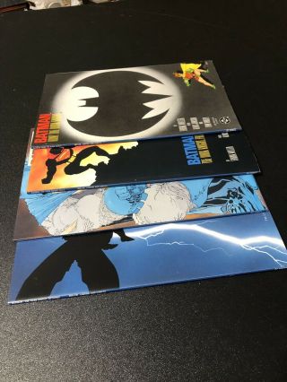 Batman The Dark Knight Returns - Frank Miller Full Run / Set: Books 1,  2,  3 & 4 2