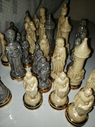 32 Piece Vintage Glazed Ceramic Chess Set 2