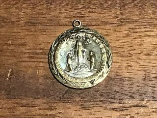 VINTAGE WW II MEDAL MARY OUR MOTHER PROTECT OUR BOYS/ST CHRISTOPHER 2