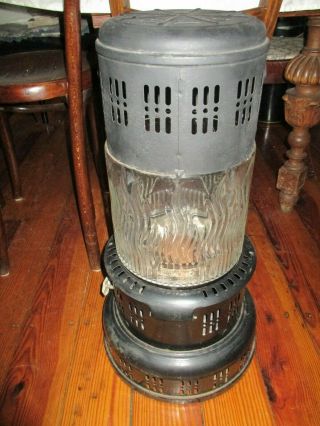 , Vintage Perfection Kerosene Heater With Glass Globe