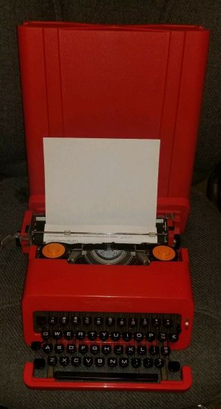 Vintage Olivetti Valentine Typewriter With Case