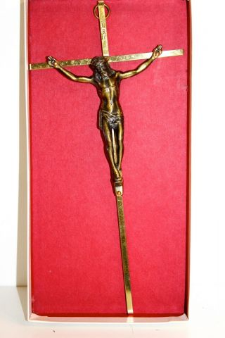 Bronze Jesus Christ Wall Cross Crucifix Lo510 Older Stock