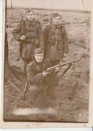 1950 Soviet Army Men In Military Uniform Soldiers Guns Russian Vintage Photo