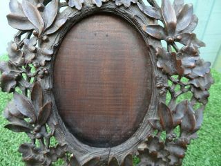 19thC BLACK FOREST WOODEN OAK FRAME WITH INTRICATE LEAF CARVINGS c1880s 3