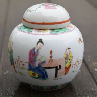 Antique Chinese Porcelain Tea Jar Mid 1900 
