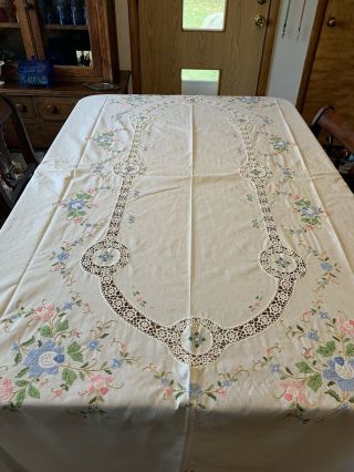 Vintage Hand Embroidered Tablecloth Stunning Flowers And Crochet Lace 66 X 100