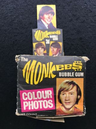 A&bc 1967 The Monkees Colour Photos Gum Card Wax Wrapper Packet Shop Counter Box