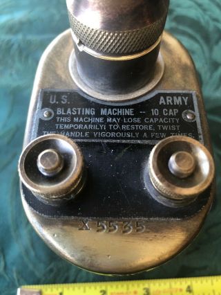 Vintage U.  S.  Army Blasting Machine Fidelity Electric Co.  Inc.  Lancaster,  PA 2