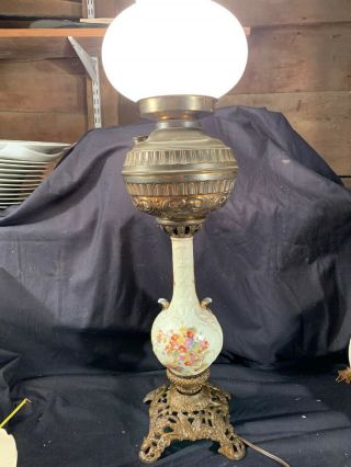 Antique Vintage Electric Oil Parlor Banquet GWTW Lamp Flowers Brass Ornate Base 2