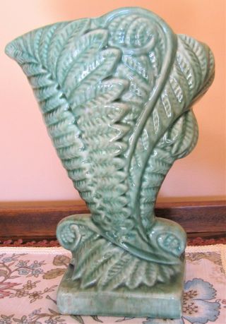 Large Vintage Art Deco Green Fern Vase Pates Sydney Australia