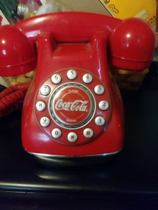 Coca - Cola Collectible Snow Dome Red Telephone Push Button