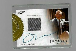 Daniel Craig James Bond Autograph Relic Skyfall Card 9 - Case Incentive 125/250