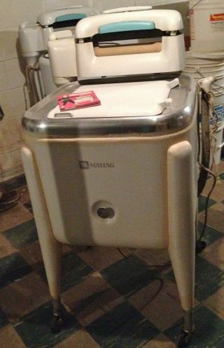 Vintage Maytag Wringer Washer Washing Machine Model E2l