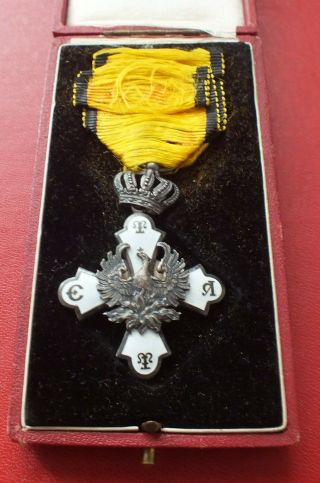 Greece Greek Knight Of The Order Of The Phoenix,  Case Of Issue Medal Badge