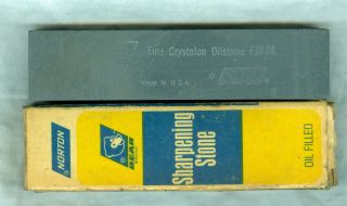 An Old Fine Grit Norton Crystolon Sharpening Stone 4 X 1 X 1/2 "