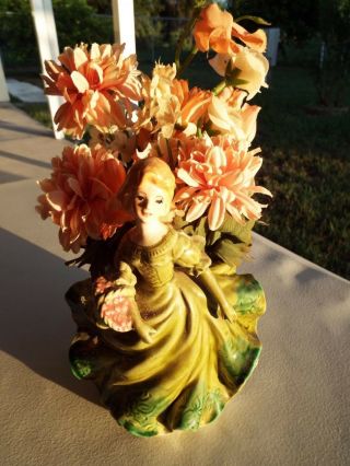 Vintage Lefton Planter Vase Lady In Green Dress W/ Basket 4598 Japan Foil Label