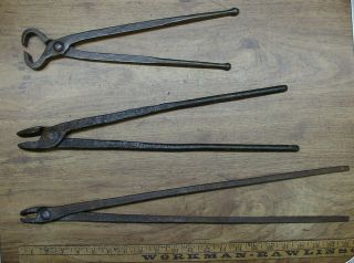3 Antique Blacksmith Tongs,  14 ",  17 - 3/4,  21 - 1/8 ",  Grea Tpatina,  Anvil,  Fabricate,  Forge